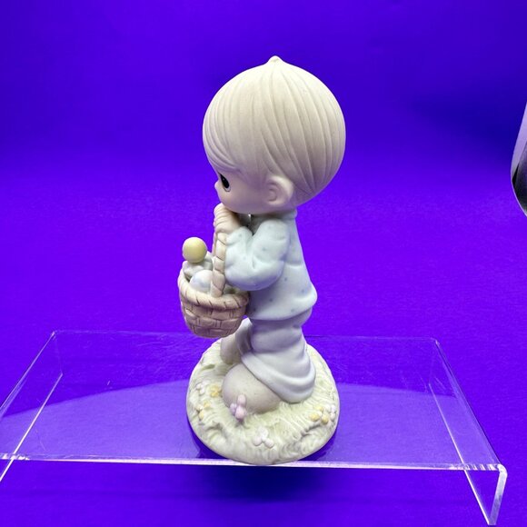 Precious Moments "Wishing You a Basket Full of Blessing" Figurine - Picture 4 of 5